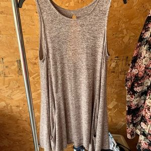 Maurices med tank top NWT